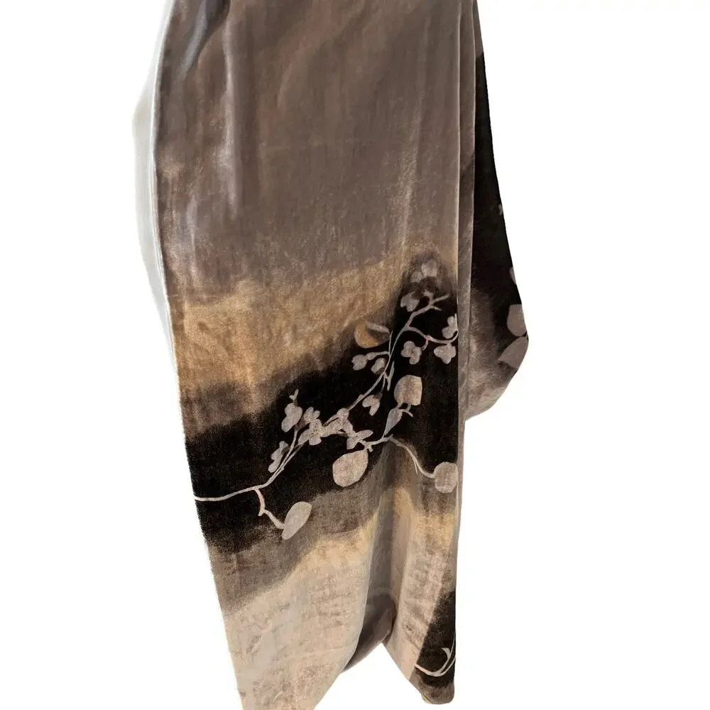 Oscar de la Renta Gray Velvet Long Rectangular Fringed Scarf